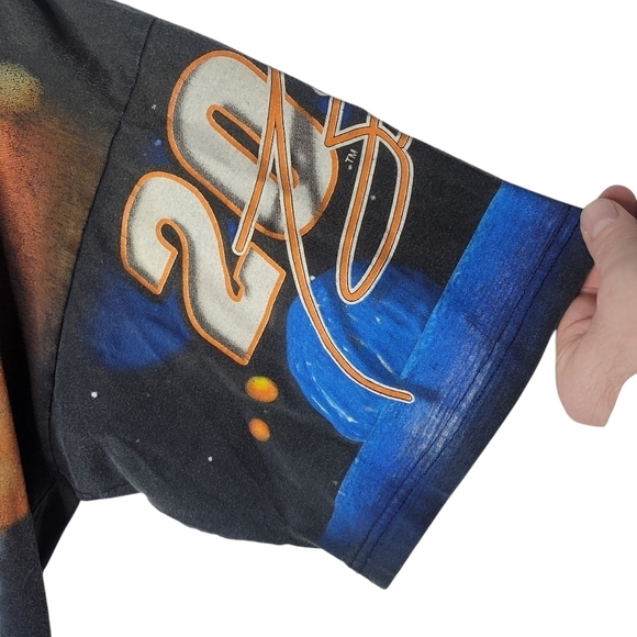 Vintage 90s NASCAR Tony Stewart #20 Built for the Future All Over Print T-Shirt - Picture 3 of 7